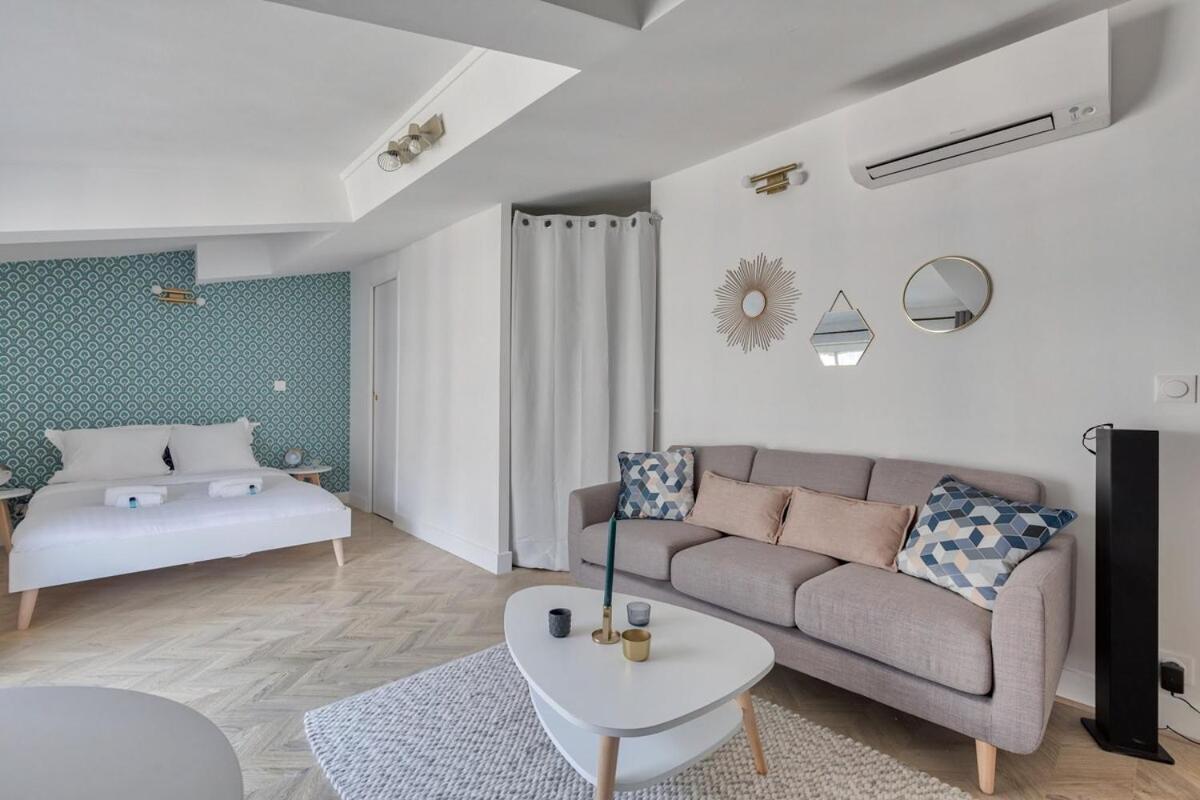 Appartement Renove Proche Arc Triomphe - 2P باريس المظهر الخارجي الصورة