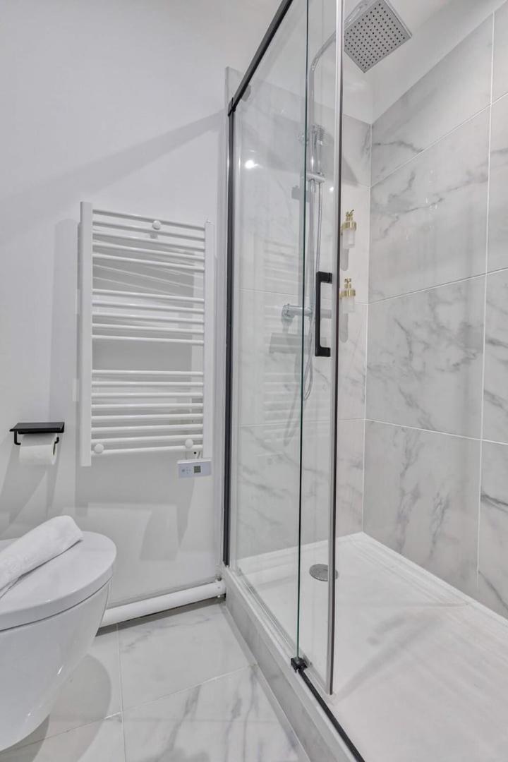Appartement Renove Proche Arc Triomphe - 2P باريس المظهر الخارجي الصورة